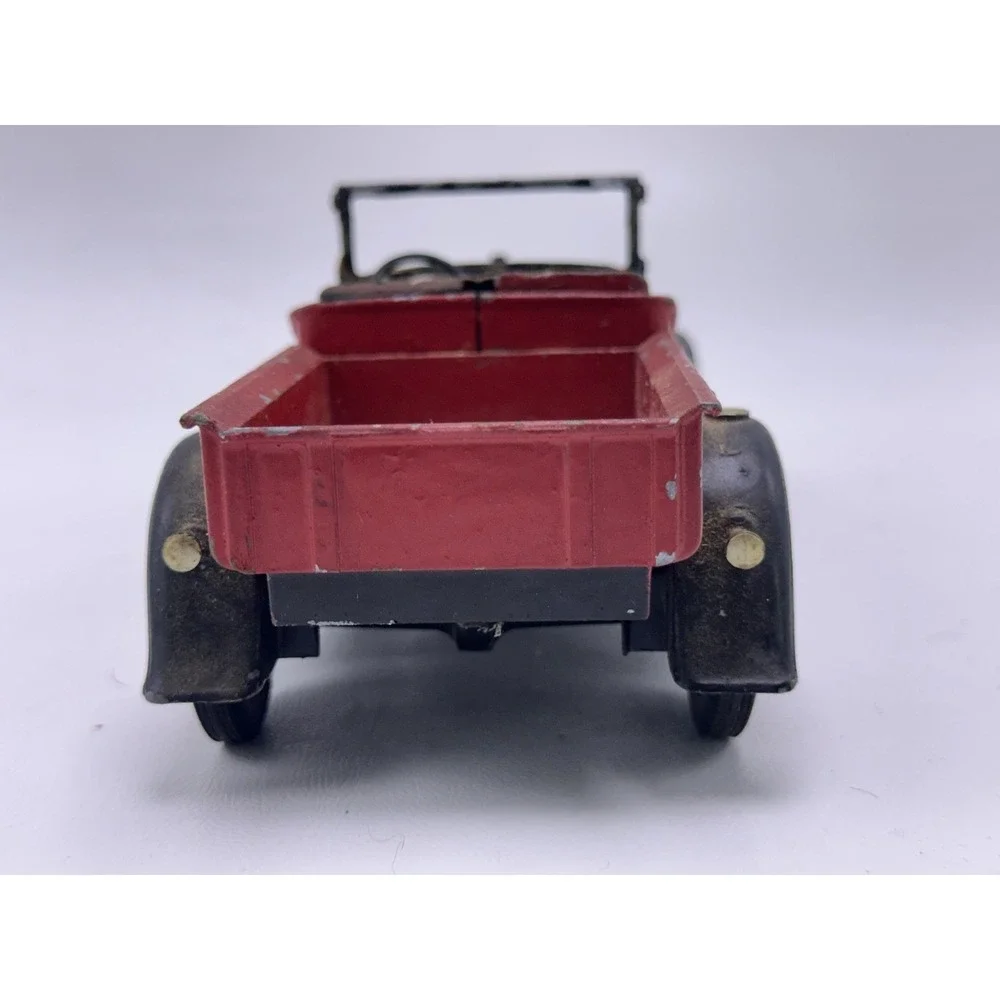Hubley 1930/1931 Ford Model A Roadster Pickup Truck Die Cast Metal 8 1/2 Inch